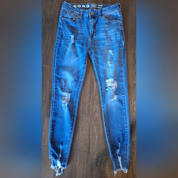 S.O..N.G. Denim - S.O.N.G. HIGH RISE DISTRESSED SKINNY JEANS